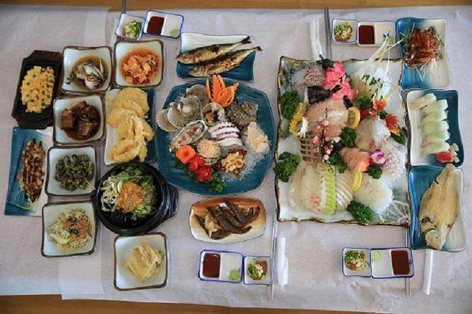 9-Days Tasty Journey Around South Korea Tour - Day 3: Jeondong Catholic Church, Joseon Shrines, Geumsansa Temple, and Jeonju Hanji Workshop