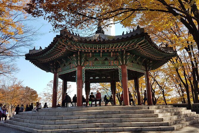 Afternoon Half Day Seoul City Tour, visit Queen's dorm - Namdaemun Market: a short South Gate shopping walk