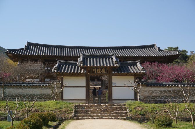 Andong Hahoe Folk Village [UNESCO World Heritage] Private Tour from Seoul - Hahoe Mask Museum: learning the meaning behind the faces