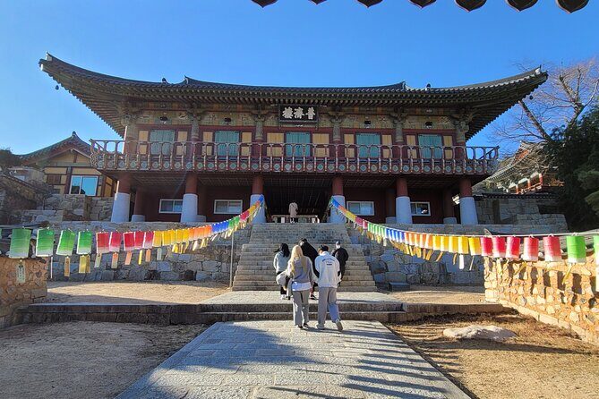 Busan Beomeosa Temple & Hongbeopsa Temple with temple lunch - Flower-market time and snack tasting (Busan style, not souvenir shopping)