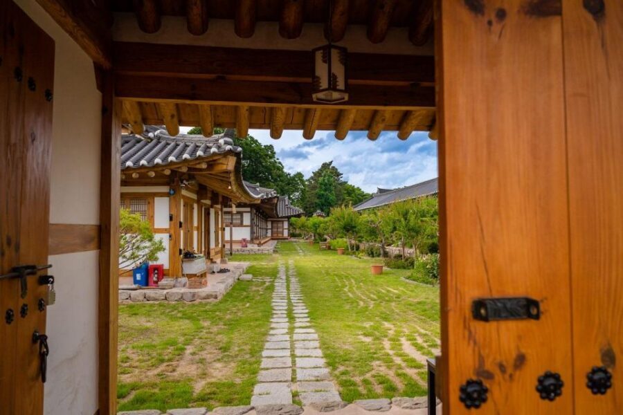 Busan: Gyeongju Guided Day Trip to Three Kingdoms Capital - Key things I’d circle before you go
