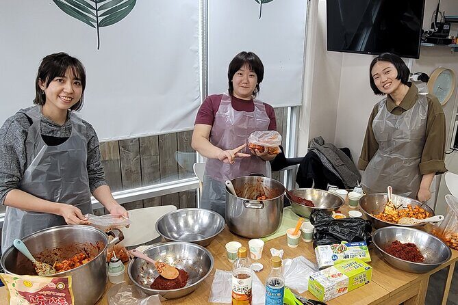 Busan Kkakdugi(Korean radish Kimchi) class with various options - The Two-Hour Marination Plan: The Secret Rhythm of Kkakdugi