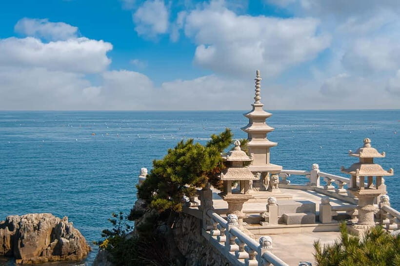 Busan: Max Out City Highlights Full-Day Tour - Oryukdo Skywalk: glass bridge excitement with real height