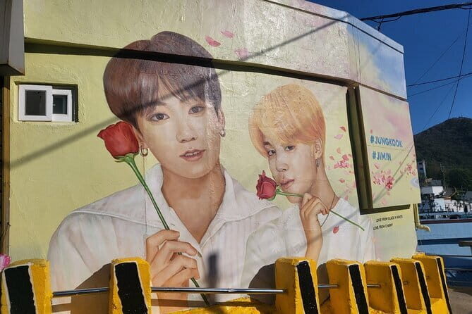 Busan private tour : K-pop dance class + tour - The BTS coffee stop at ZM-ILLENNIAL (JM-level ARMY pilgrimage)