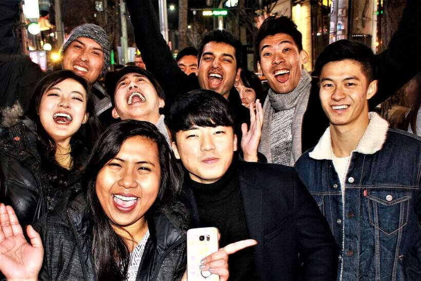 Busan: Pub Crawl with Friends - Quick hits before you go