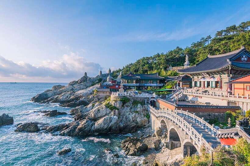 Busan's Best: Sea Temples, Yacht Tour & Sky Capsule Day Tour - Guides and timing: why staff names keep showing up