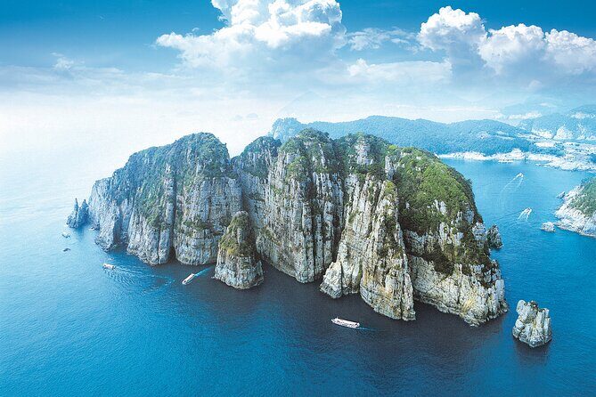 Day trip to beautiful Korean marine national park, Hallyeohaesang - The day’s backbone: private transport and an easy pace