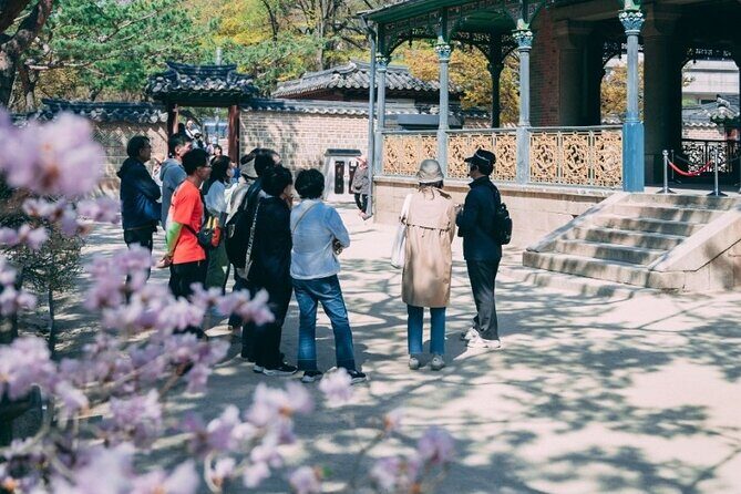 Deoksugung & Jeongdong-gil: A Walk in Korea's Rich Heritage - Jungmyeongjeon Hall: imperial library to royal refuge