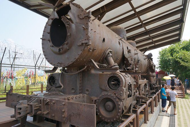 [DMZ Private Full day Tour] & The War Memorial include Lunch - Dorasan Station: a platform built for peace that never fully got used