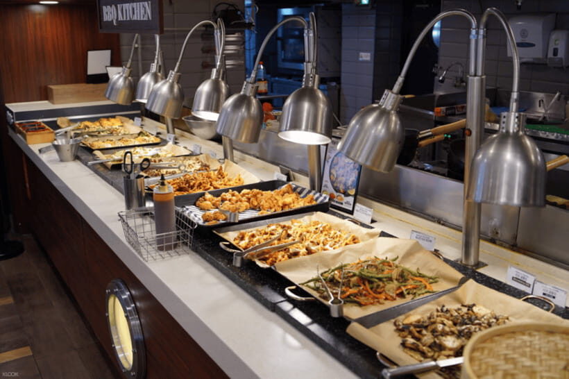 Eland Han River Cruise & Ashley Marine Buffet - Should you book Eland Han River Cruise + Ashley Marine Buffet?
