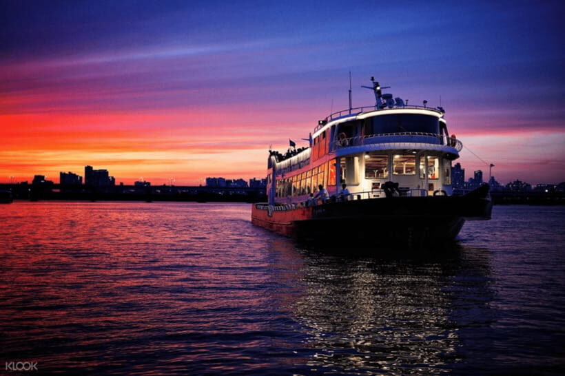 Eland Han River Cruise & Ashley Marine Buffet - Bridges, towers, and the night-light route you’ll actually remember