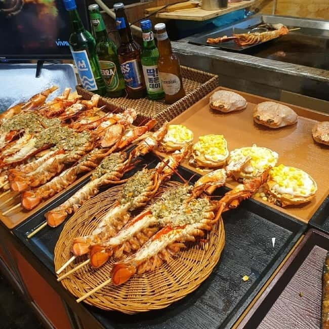 Exclusive private tour of Busan Night Tour - The Guide Factor: English Service and Photo Help