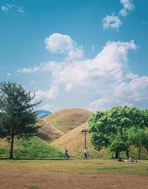 From Daegu: Gyeongju UNESCO Tour 7 Highlights with Bulguksa - Daereungwon Royal Tomb Complex (1 hour): royal burials under grassy mounds