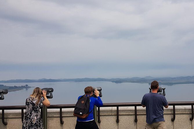Glimpse into North Korea in 4 hours' layover tour - Who should book this (and who should skip it)