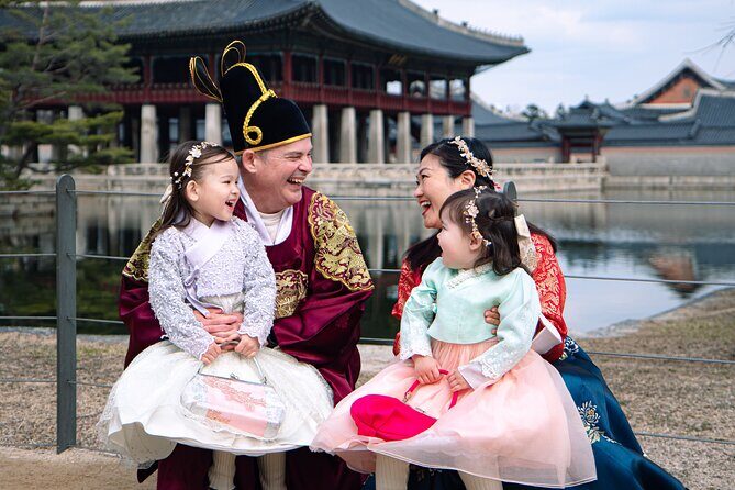 Gyeongbokgung palace family/group private photoshoot - Key highlights you’ll care about