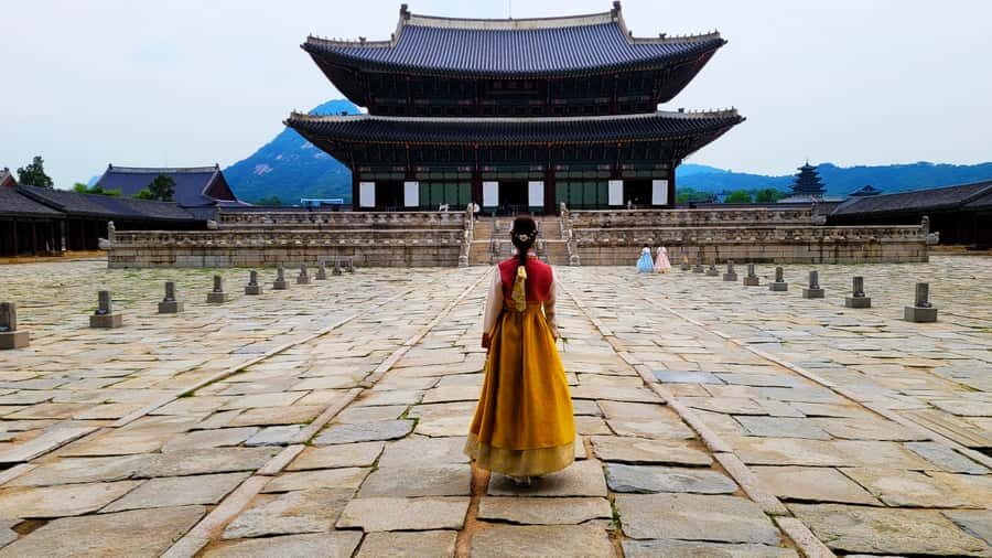 Gyeongbokgung Palace, Jogyesa Temple and Cheongwadae Tour - Key things you’ll appreciate on this walk