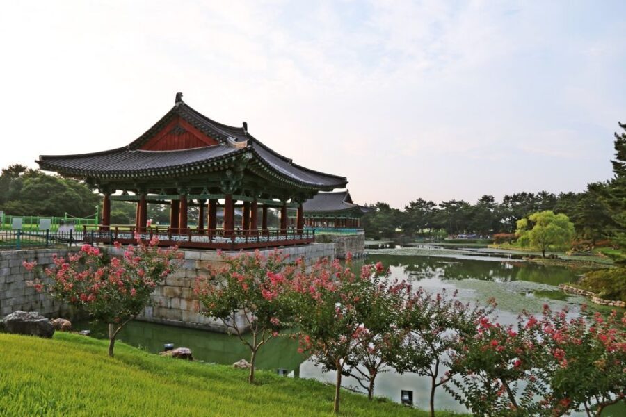 Gyeongju: UNESCO Heritage Tour Including Bulguksa Temple - Wolji Pond and the Donggung Palace grounds: the calmer ending