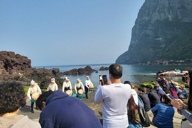 Half or Day Tour For Cruise customers arriving at Gangjeong Port - Jeongbang Waterfall: the “sea waterfall” you’ll want for photos