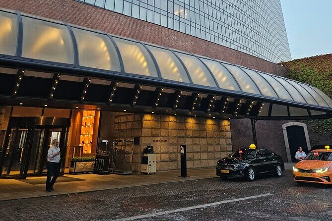 Incheon Airport Private Transfer between Seoul City - Hotel pickup for departure: first-floor lobby and timing buffers