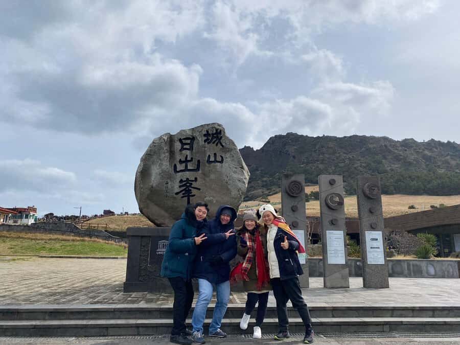 Jeju EAST Course : UNESCO (Seongsan-ilchulbong) BUS TOUR - Ilchul Land and the Lava Tube System: Plants Meet Volcanic Form