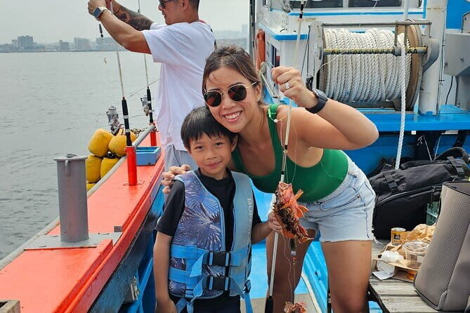 Jeju Hidden Gem Sea Boat Fishing Tour with Lunch - Ihoteu Beach lunch: chef-prepared seafood from your catch
