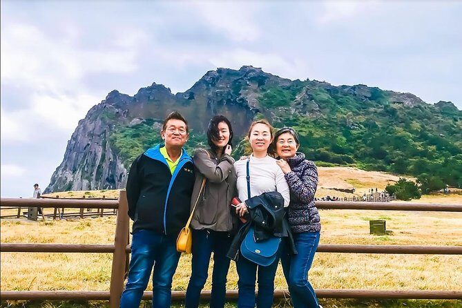 Jeju Island Private Half day Transport : East attractions only - Price and What You’re Actually Paying For (Up to 3)