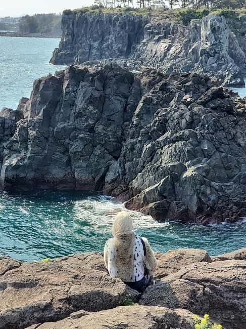 Jeju Island: Southern Top UNESCO Spots Tour - Morning pickup game plan: 4 stops, early timing, and WhatsApp