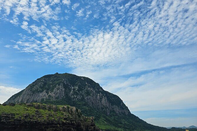 Jeju Private Tour Package-South of Jeju(Mt.Hallasan & Waterfalls) - Stop 3: Cheonjeyeon Falls—where rain changes what you see