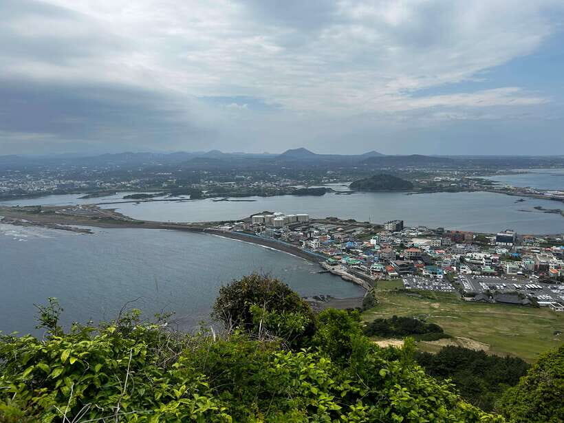 Jeju UNESCO Natural Heritage Private Tour by Certified Guide - Manjanggul Cave: Walk Through Time With 7-Million-Year Lava Tubes