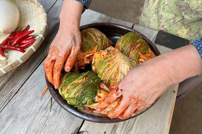 Kimchi Making Class (+ Korean BBQ) in Traditional Hanok Courtyard - Key things you’ll notice right away