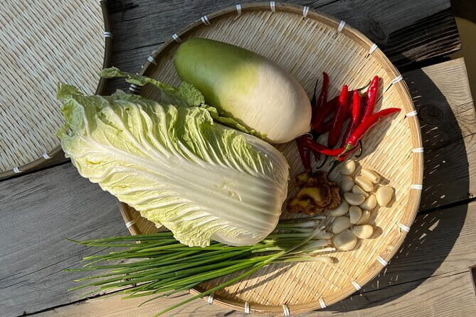 Kimchi Making Class (+ Korean BBQ) in Traditional Hanok Courtyard - Price and timing for this 2-hour Seoul food class