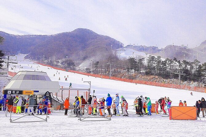 Korea Ski Tour from Seoul - Jisan Resort with Isaac Toast - Getting your gear right (and avoiding the small regret)