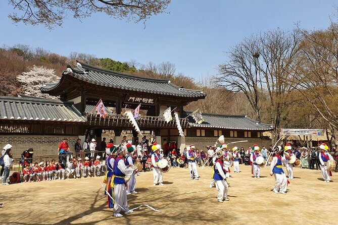 Korean Folk Village Half-day Guided Tour from Seoul - What the day feels like: group size, pace, and comfort