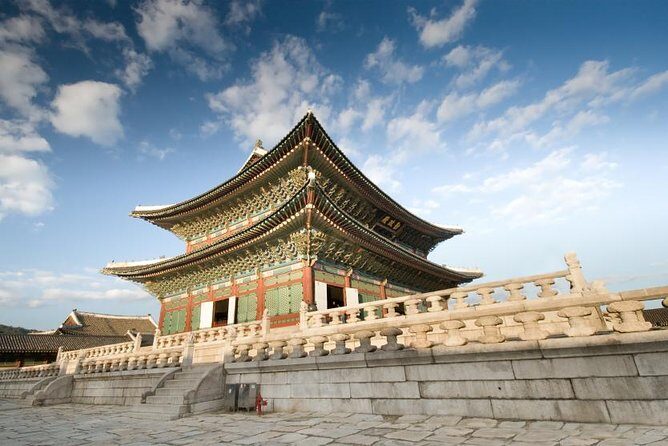 Korean Heritage Tour: Palaces and Villages of Seoul Including Gyeongbokgung Palace - National Folklore Museum of Korea: Replicas That Make Daily Life Click
