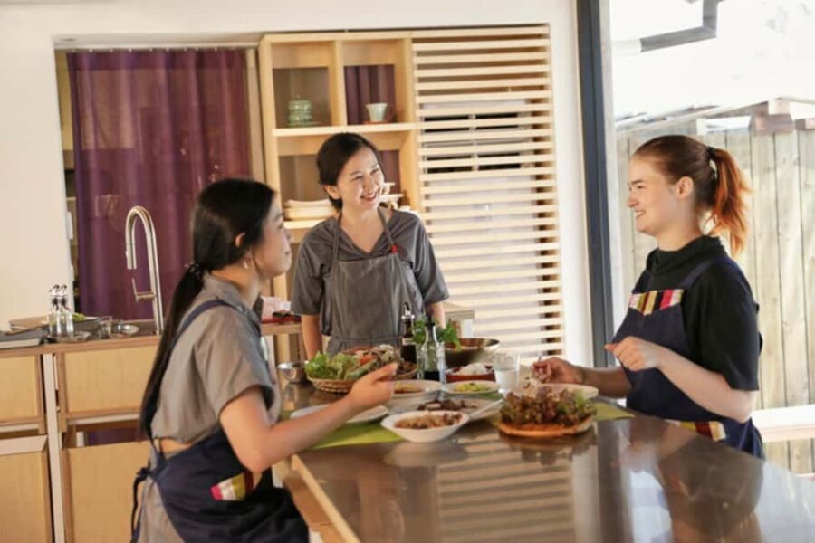 Korean Premium & Original Cooking Class Experience in Hanok - Two Dishes, Chef Guidance, and Real-World Cooking Confidence