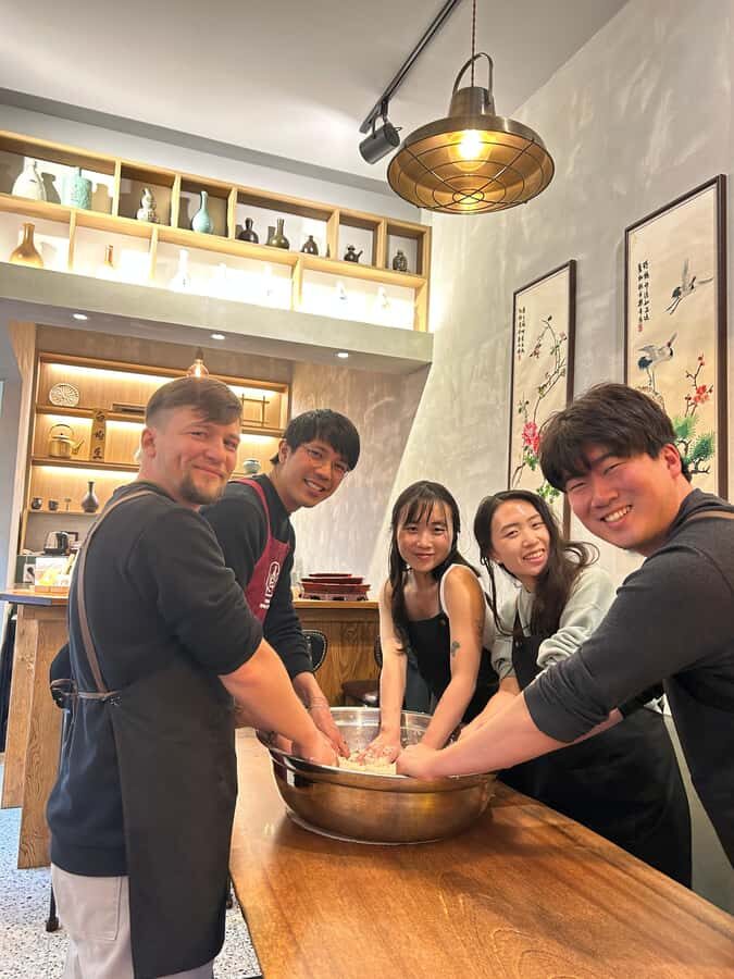 Learn and Craft Makgeolli in a Traditional Brewery - Entering Baekusaeng Makgeolli Inside Ahyeon Market