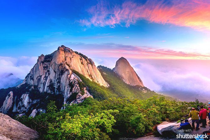 Mt.Bukhansan Hiking and Korean Sauna Tour with Sauna Scrub Service&Korean BBQ - Dragon Hill Spa jjimjilbang: hot bath + Korean body scrub (seshin-style)
