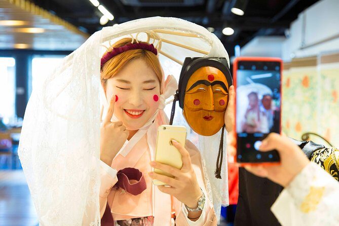 N Seoul Tower Hanbok Rental - Your 3-Hour Flow: Check-In, Styling, Indoor Photos, Then Outdoor Stops