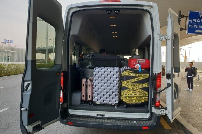 Private Airport Transfer: Seoul City to Incheon Airport 1-12 pax - Pickup in Downtown Seoul: How You Actually Start the Trip