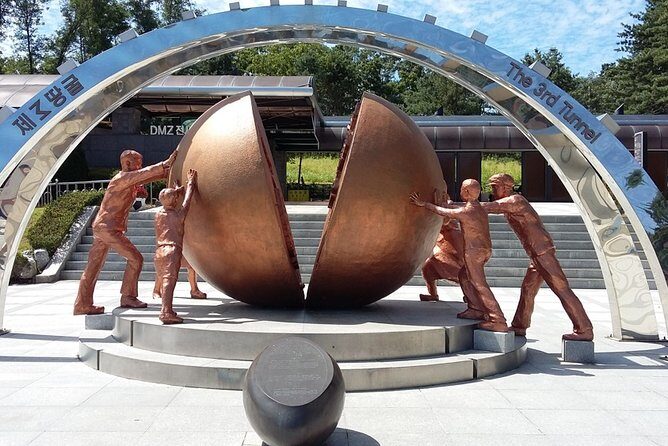 [Private] DMZ & Imjingak Peace Gondola Experience Inter-Korean War - Price and value: is $195 a good deal for this kind of access?