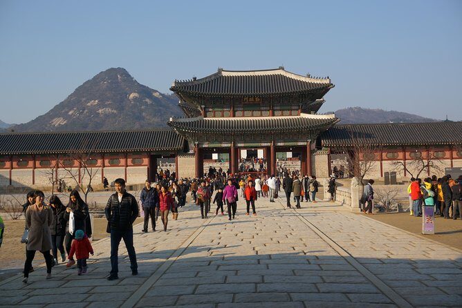 Private English Speaking Driver in Seoul: Airport Service Available - Best Seoul stop ideas for this 8-hour private plan