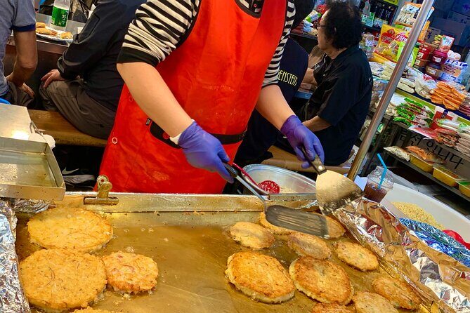 Private Full-Day Guided Tour in Seoul with Lunch, Tea and Dinner - Kwangjang Market: the food stop that ties the whole day together