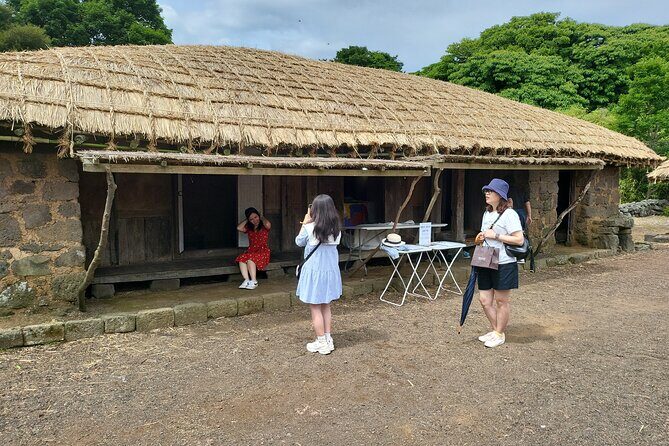 Private Full Day Tour World Natural Heritage & UNESCO in jeju - Jeju Stone Park and Haenyeo Museum: culture stops that break up the driving
