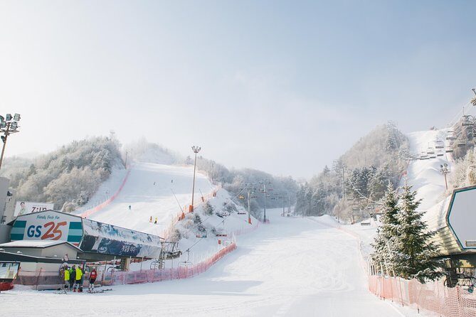 Private Ski Tour(Lesson) near Seoul at Elysian Gangchon Resort - The 7:30 am Start: How This Day Runs in Real Time