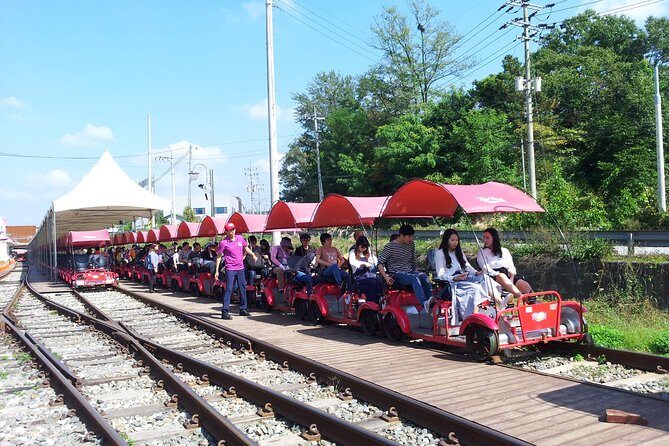 Private Tour Rail Bike & Nami Island & (Petite France or Garden of Morning Calm) - The guide’s commentary: more than driving, it helps you understand what you see