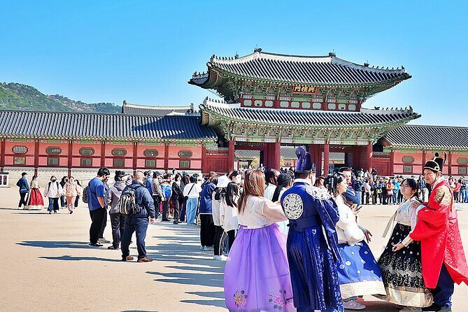 Private Tour : Royal Palace & Traditional Villages wearing Hanbok - Hanbok + Royal Palaces: Why This Tour Feels Like a Big Win