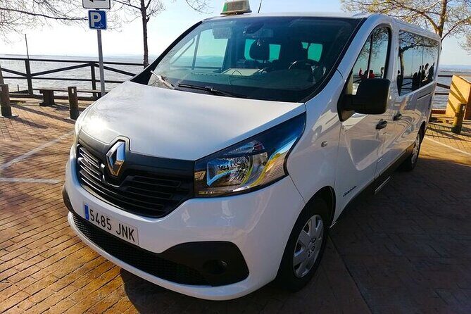 Private Transfer Service from Seoul City Hotels to Gimpo Airport - Picking the Right Car: Sedan, MVP, or Bus
