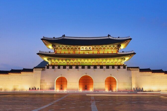 Seoul City Private Tour (Optional layover) - Myeongdong for Seoul Street Life and Shopping Options