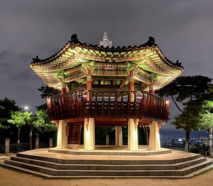 Seoul Evening Tour:Naksan Park&Eungbongsan - Getting started: your guide and the small-group advantage