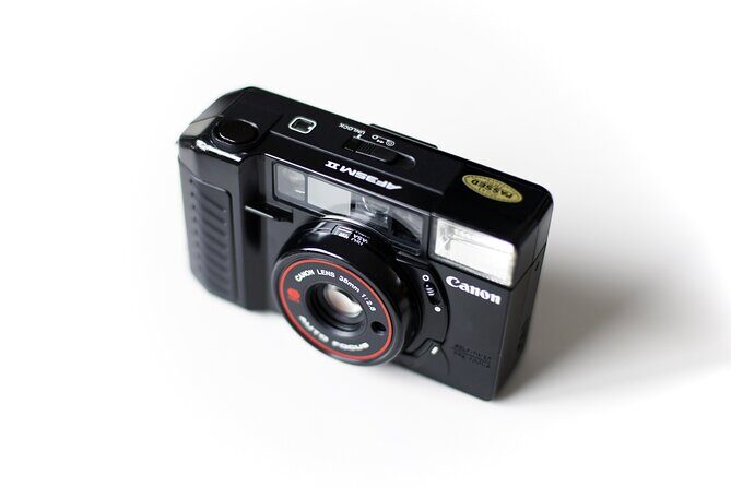 Seoul Film Camera Club - A film-camera photo walk in Hongdae, not a lecture